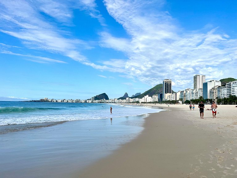 Apartamento praia de Copacabana/Conforto beira-mar