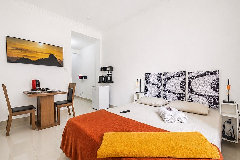 Apartamento a 500 metros da praia de Copacabana
